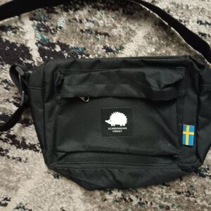 Black Men's Travel Bag